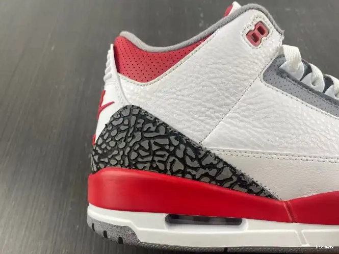 Rep 3 Fire Jordan Air OG Red DN3707-160 0430
